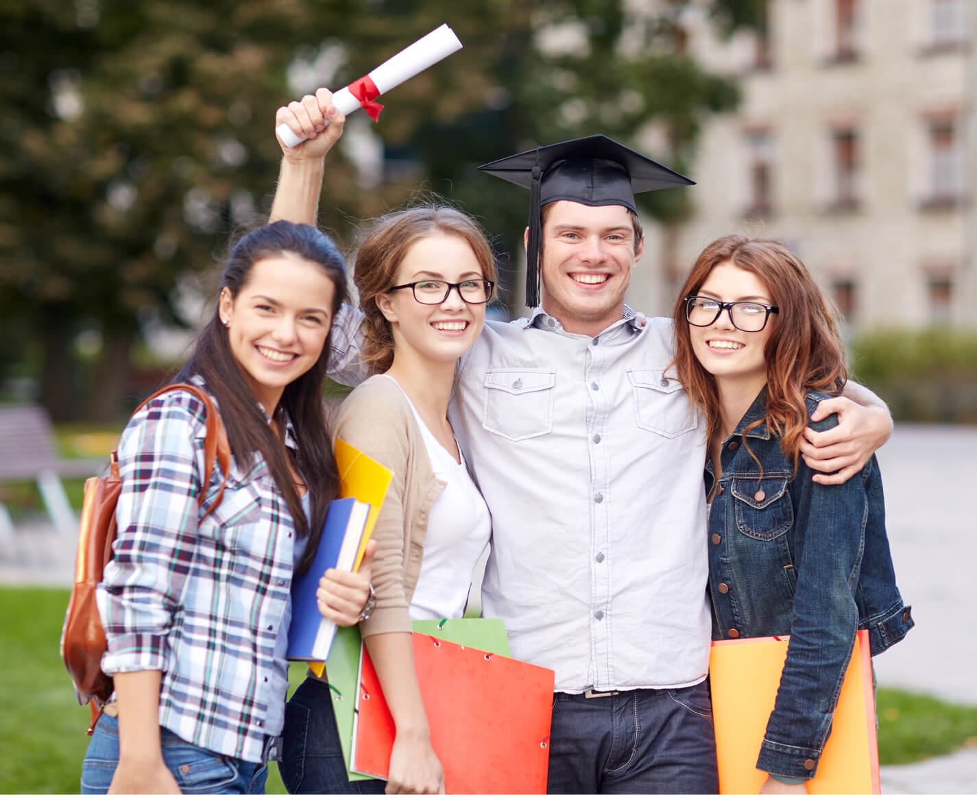 https://aarohfinancial.com/wp-content/uploads/2025/01/clg-about-2.jpg